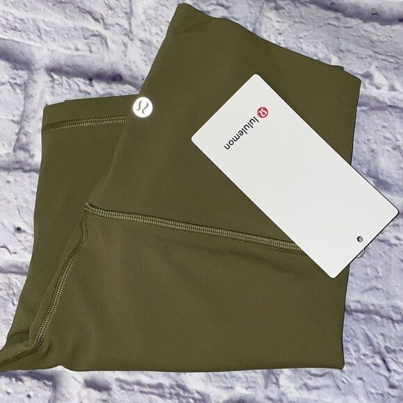 LULULEMON Align 6” Bike Shorts BRONZE GREEN Sage 4 HIGH RISE Nulu size 4 nwt - Picture 6 of 6